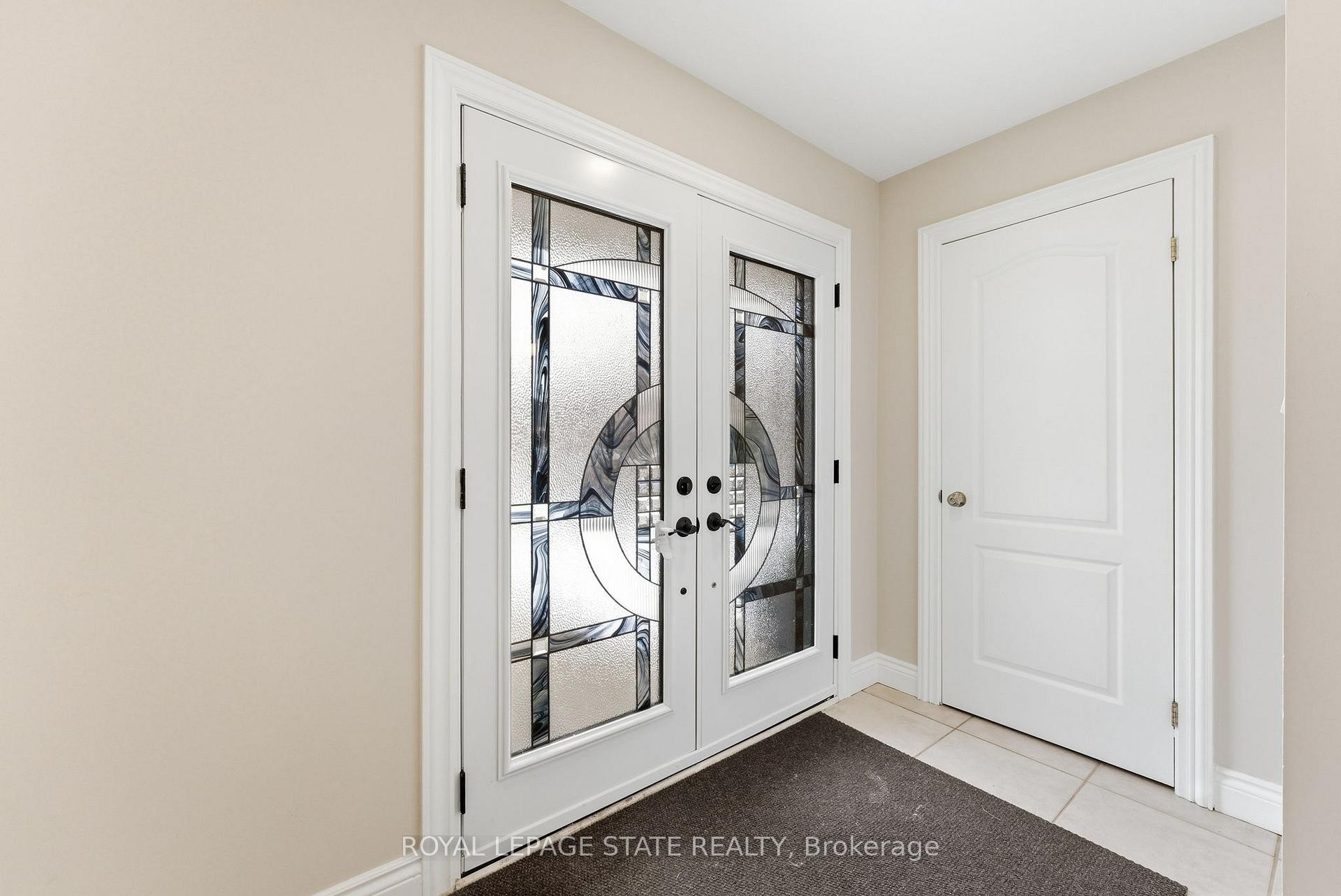 3 Holkham Avenue, Hamilton, ON - Indoor Photo Showing Other Room