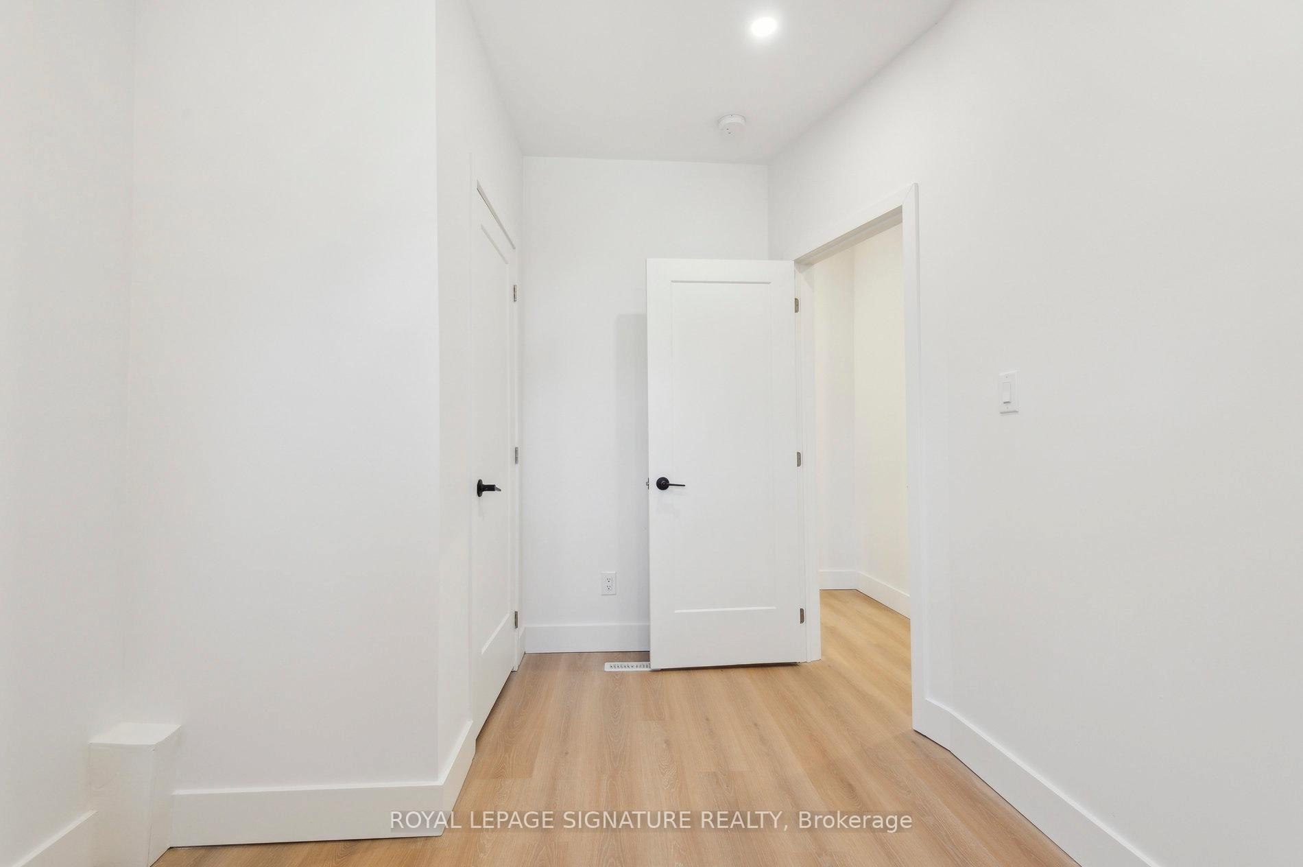 176 Gillard Avenue, Toronto, ON