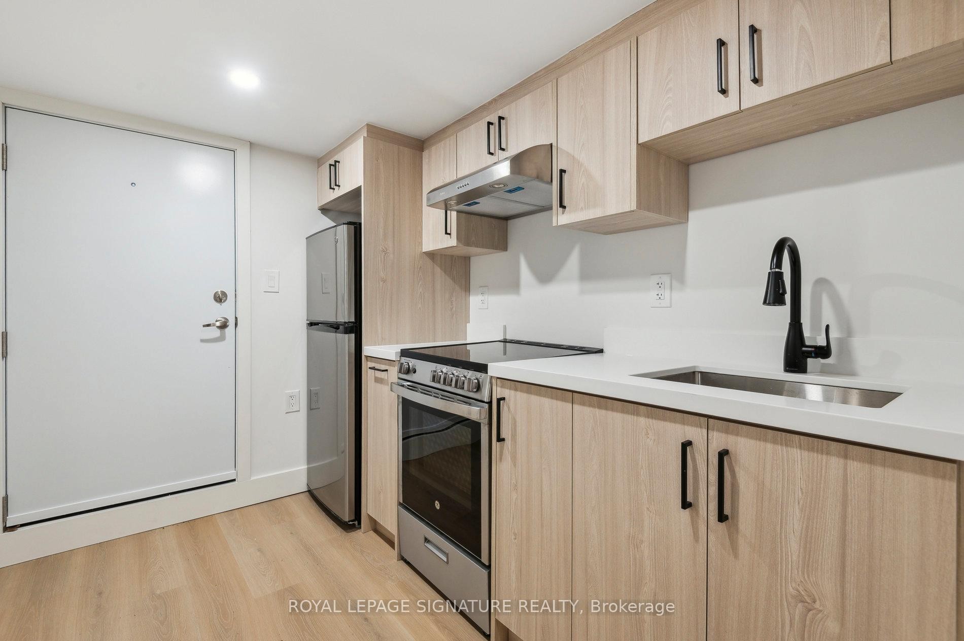 176 Gillard Avenue, Toronto, ON