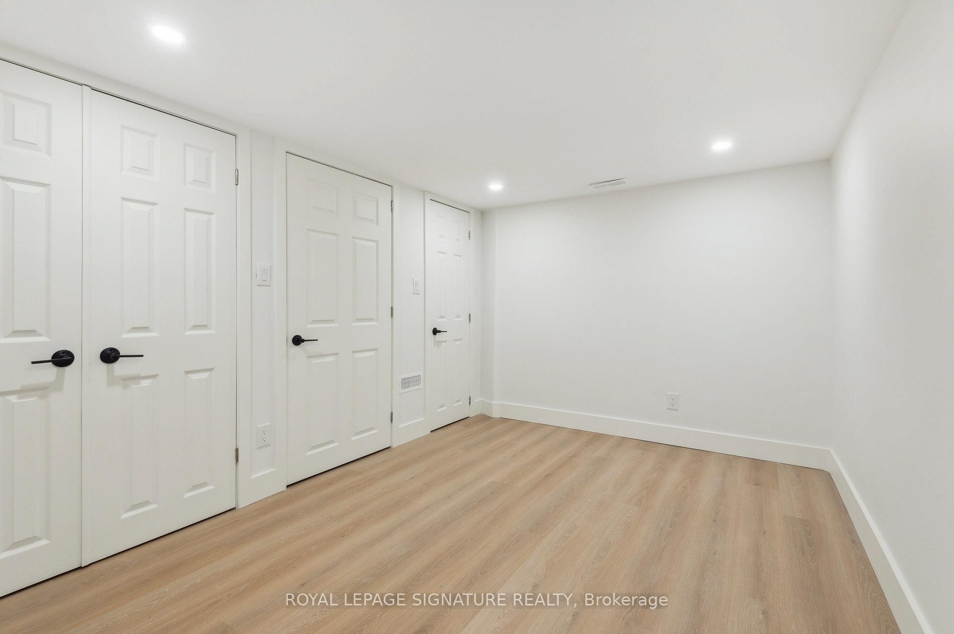 176 Gillard Avenue, Toronto, ON