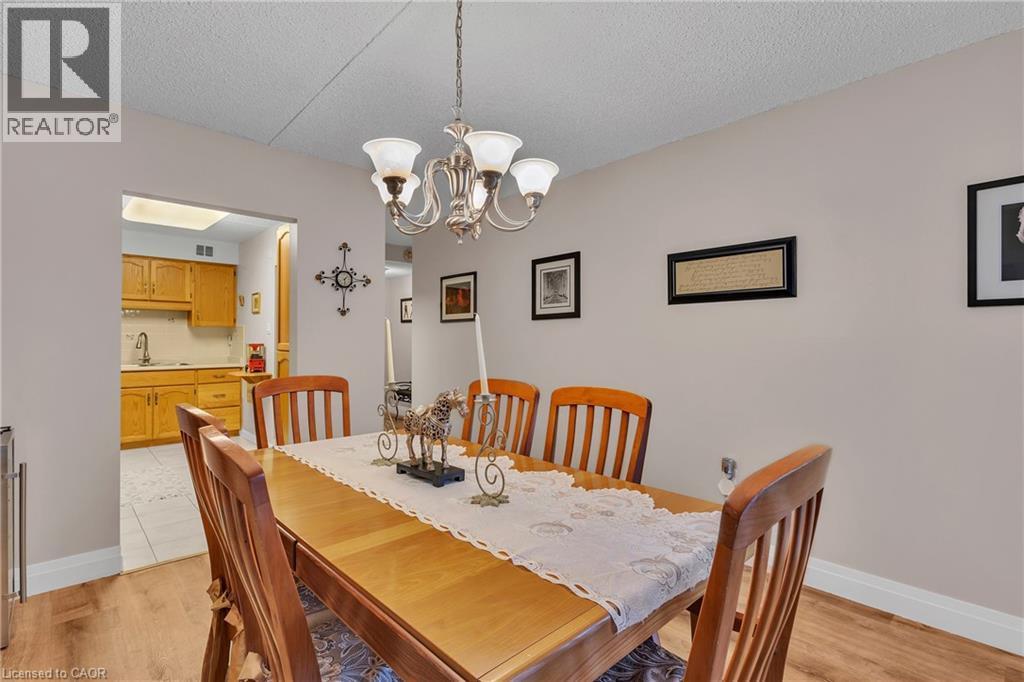 Dining Room - 93 Westwood Road Unit# 206, Guelph, ON - Indoor Photo Showing Dining Room