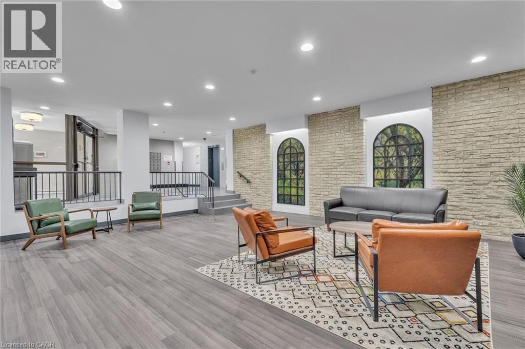 Lobby - 93 Westwood Road Unit# 206, Guelph, ON - Indoor