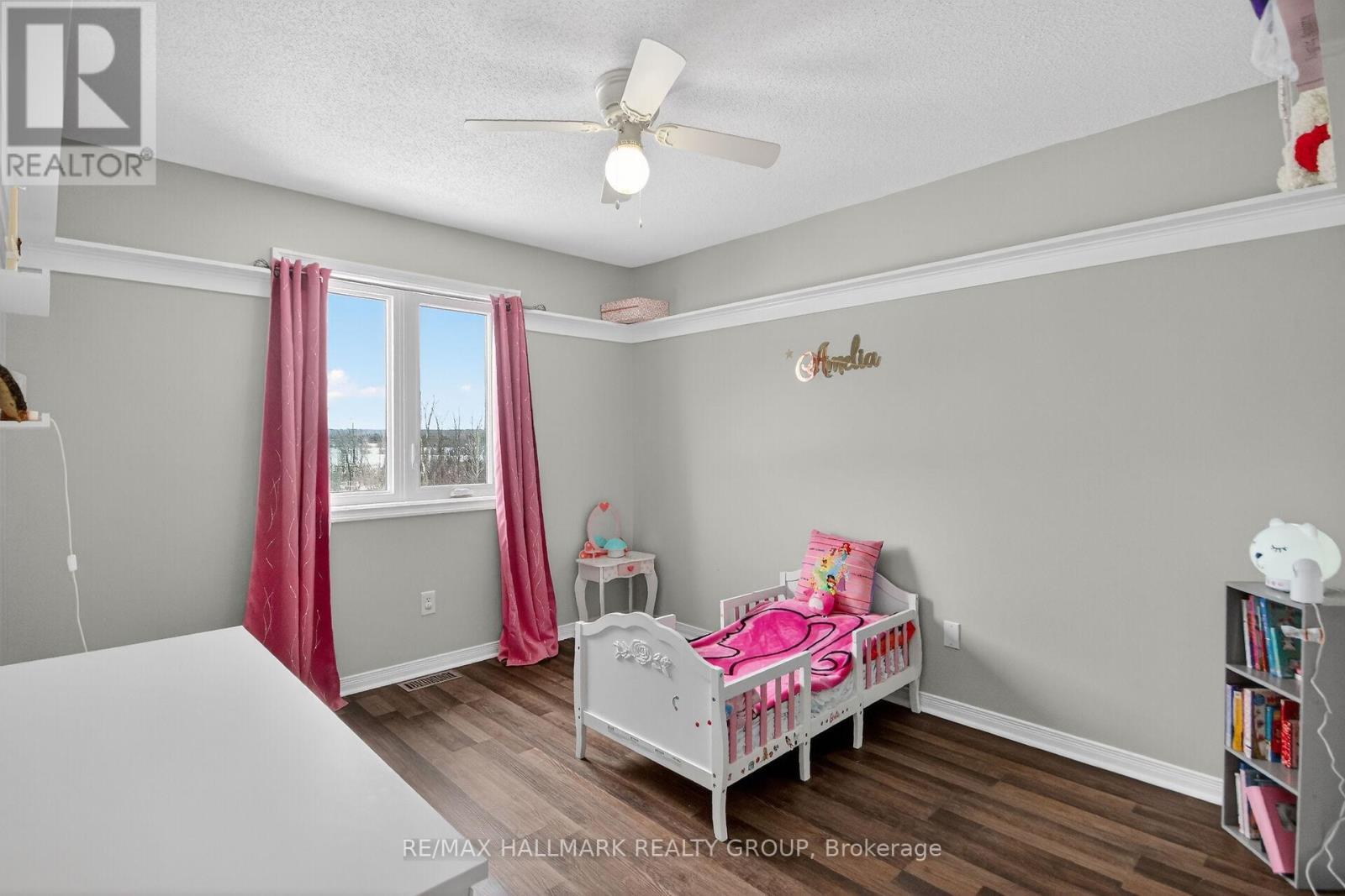 164 Trail Side Circle, Ottawa, ON - Indoor Photo Showing Other Room