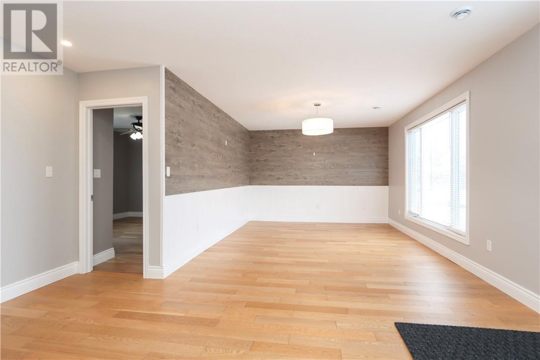 312 Allan Street, Coniston, ON - Indoor Photo Showing Other Room