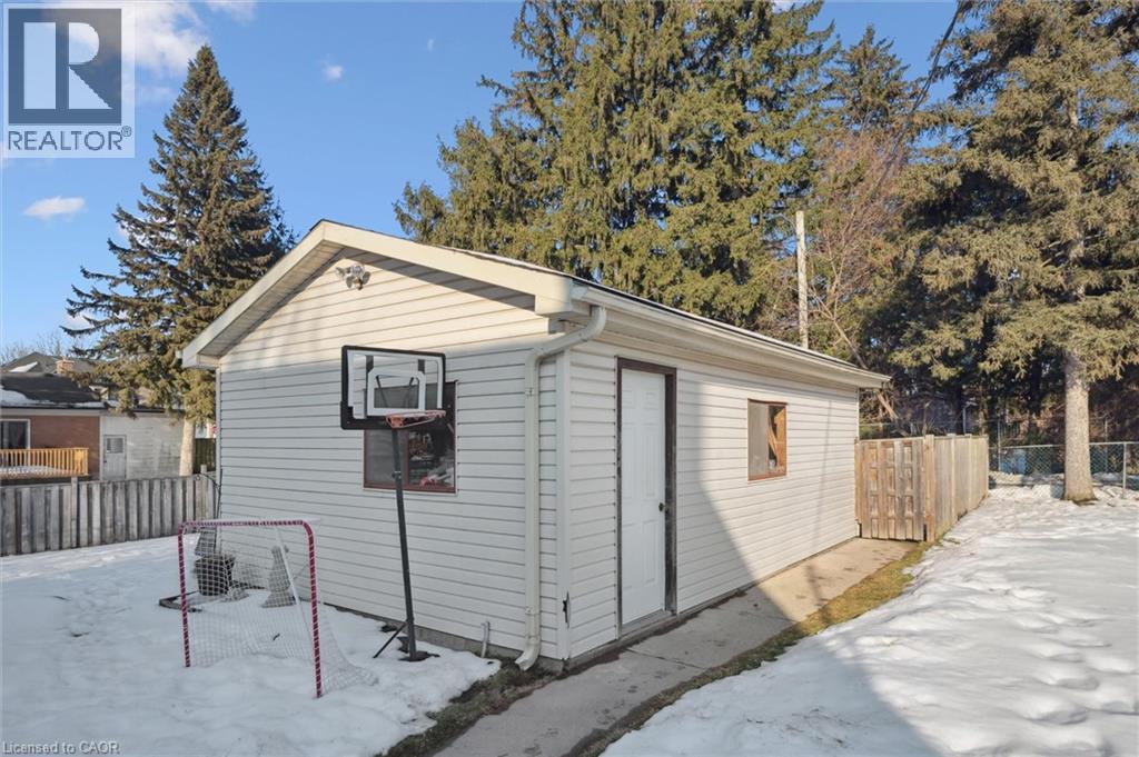 81 Harvey Lane, Cambridge, ON - Outdoor