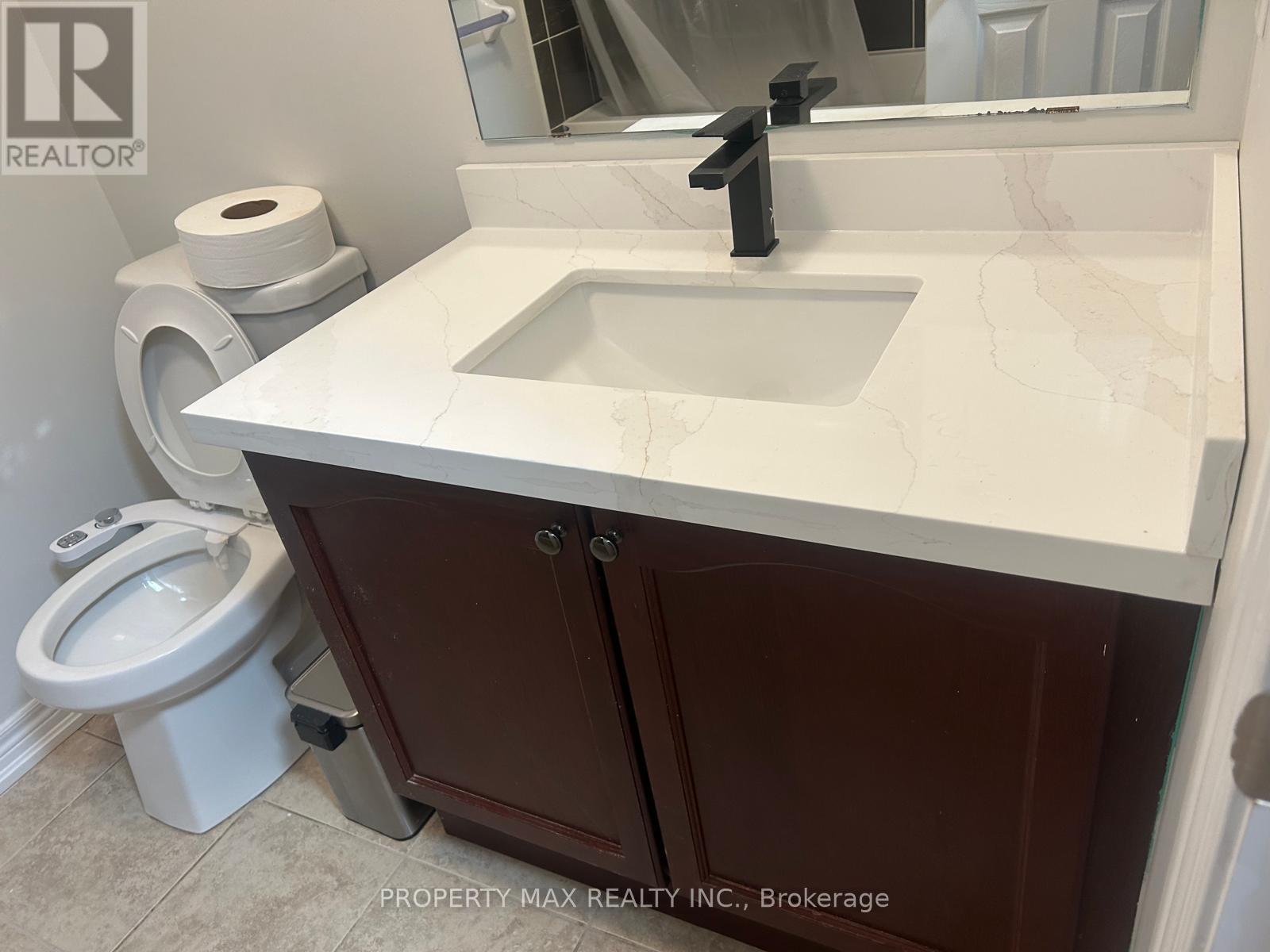 20 Toulouse Court, Markham, ON - Indoor Photo Showing Bathroom