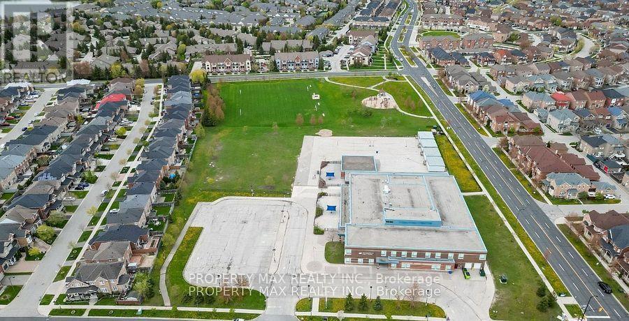 20 Toulouse Court, Markham, ON - Outdoor With View