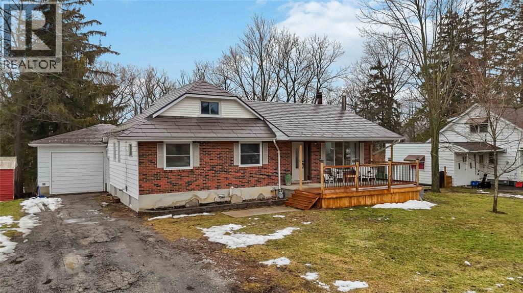 2346 Sydenham Avenue, St Clair, ON - Outdoor With Deck Patio Veranda