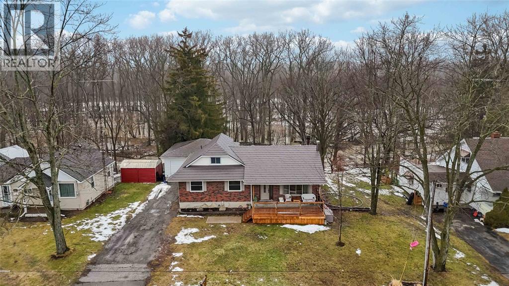 2346 Sydenham Avenue, St Clair, ON - Outdoor