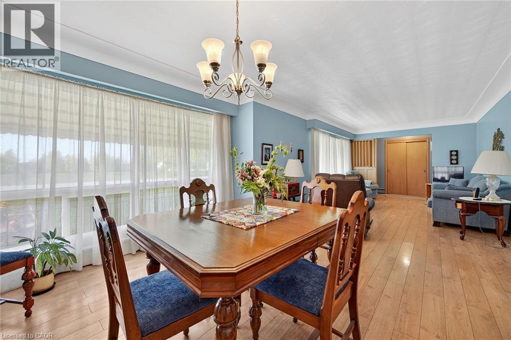 182 Sweets Corners Road, Selkirk, ON - Indoor Photo Showing Dining Room