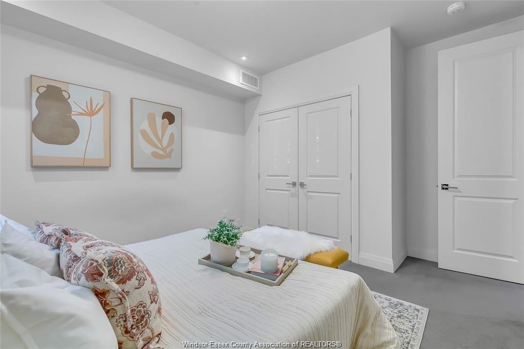 301-233 Watson, Windsor, ON