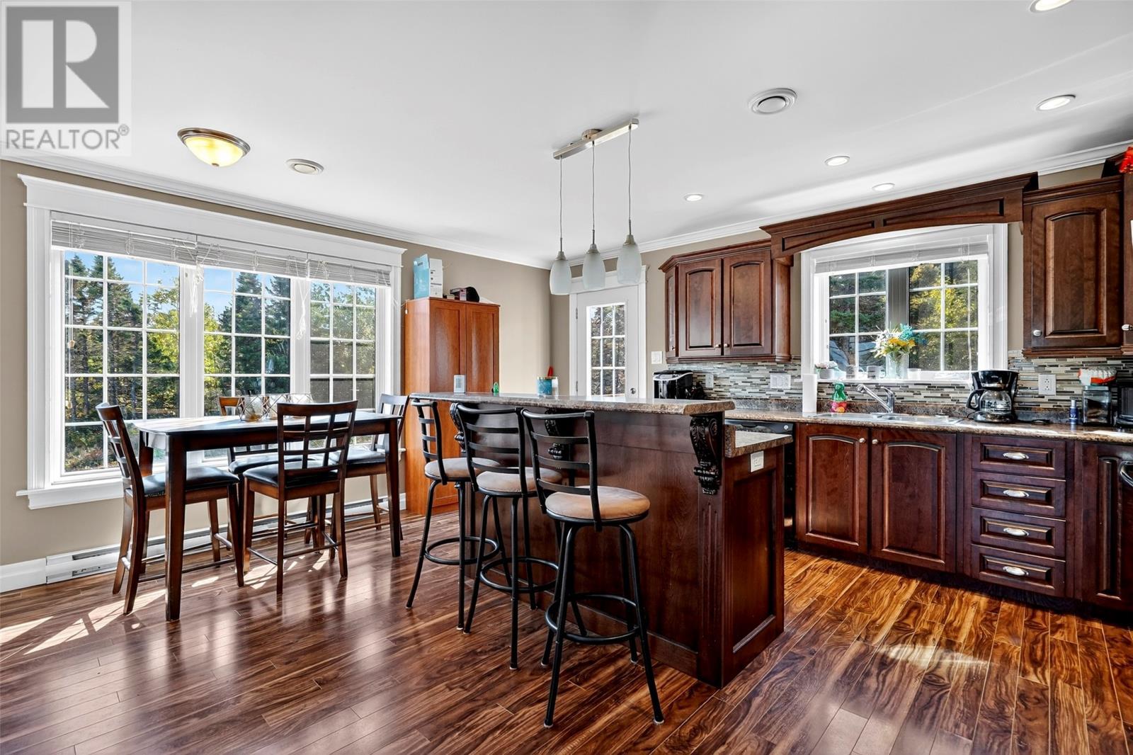 3 Hopkins Road, Brownsdale, NL - Indoor