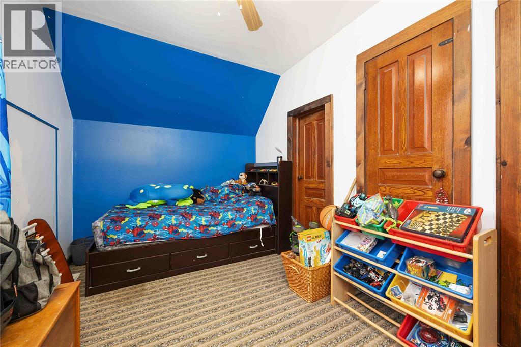 3201 Park Street, Brooke-Alvinston, ON - Indoor Photo Showing Bedroom