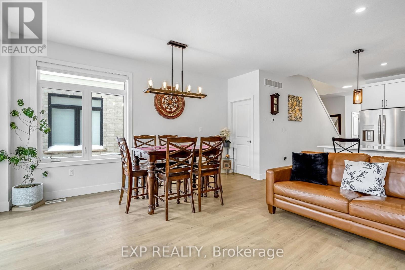 26 - 1870 Aldersbrook Gate, London North (North S), ON