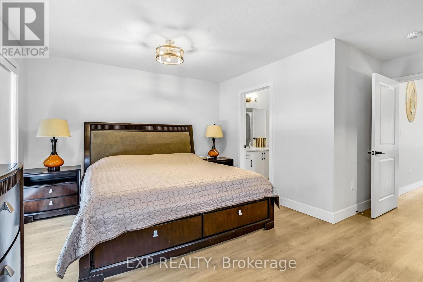 26 - 1870 Aldersbrook Gate, London North (North S), ON