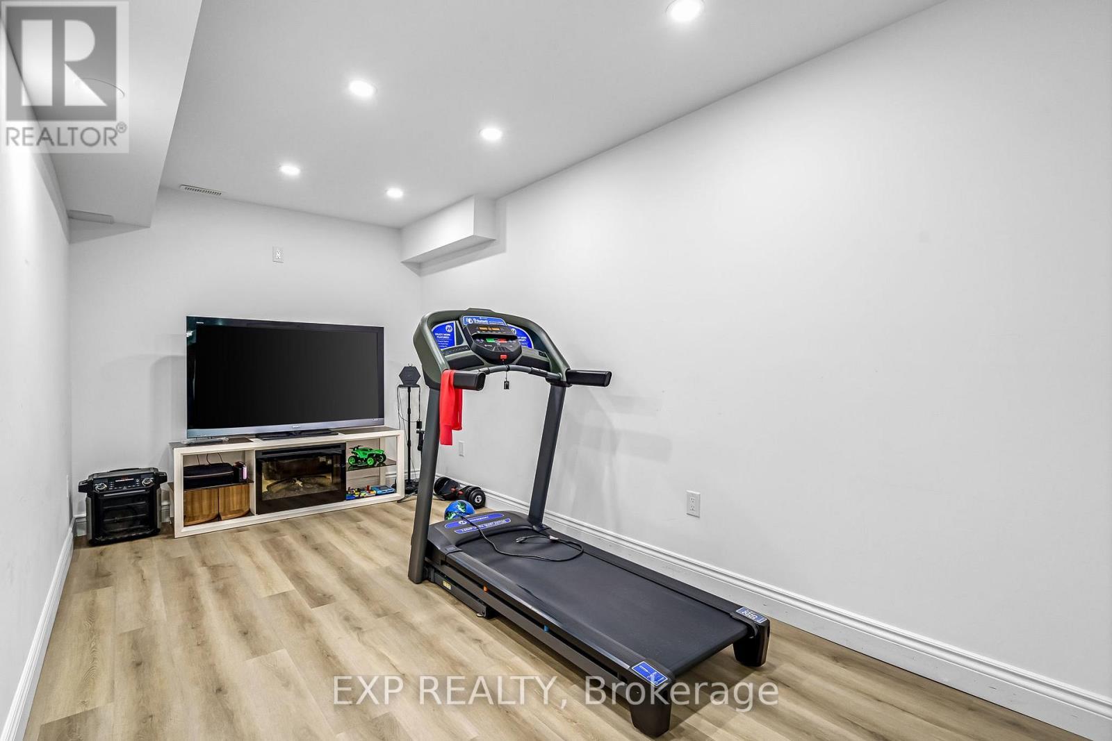 Lower Level Recroom - 26 - 1870 Aldersbrook Gate, London North (North S), ON