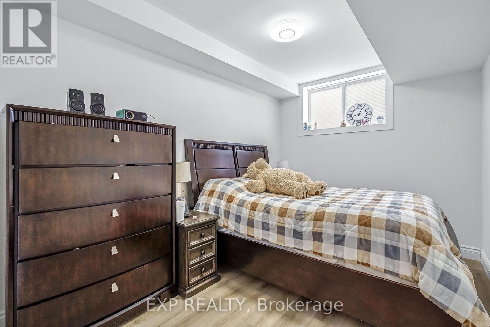 Lower Level Room - 26 - 1870 Aldersbrook Gate, London North (North S), ON