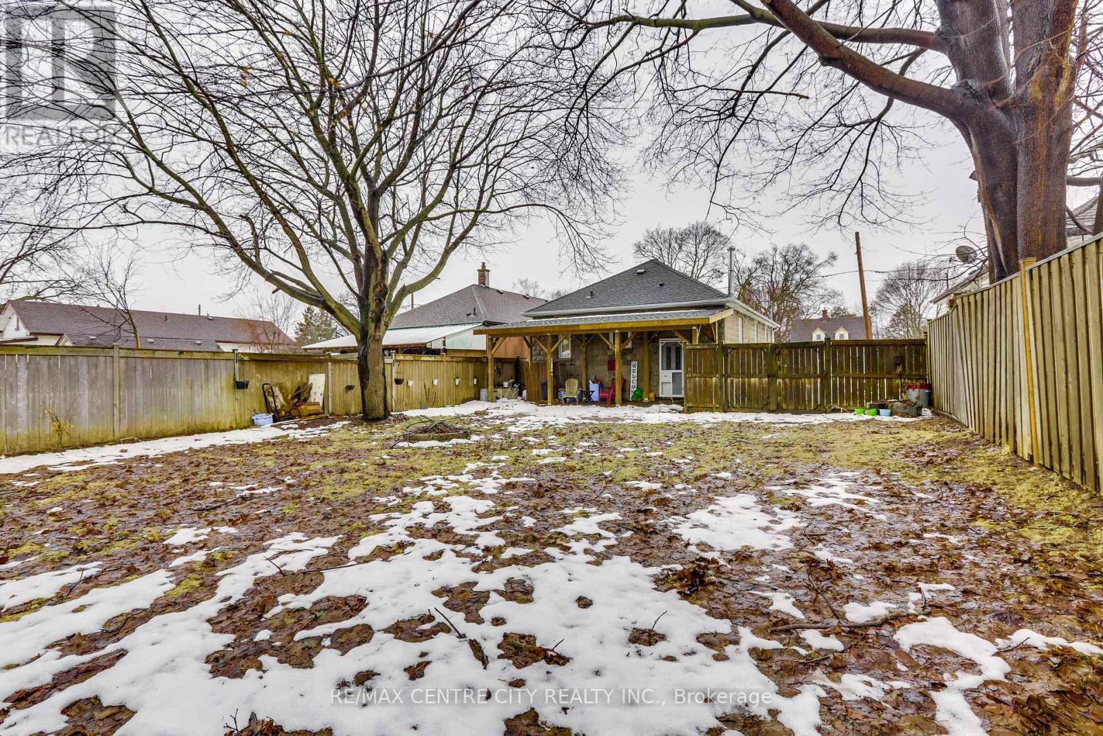 430 Kathleen Avenue, London East (East H), ON - Outdoor