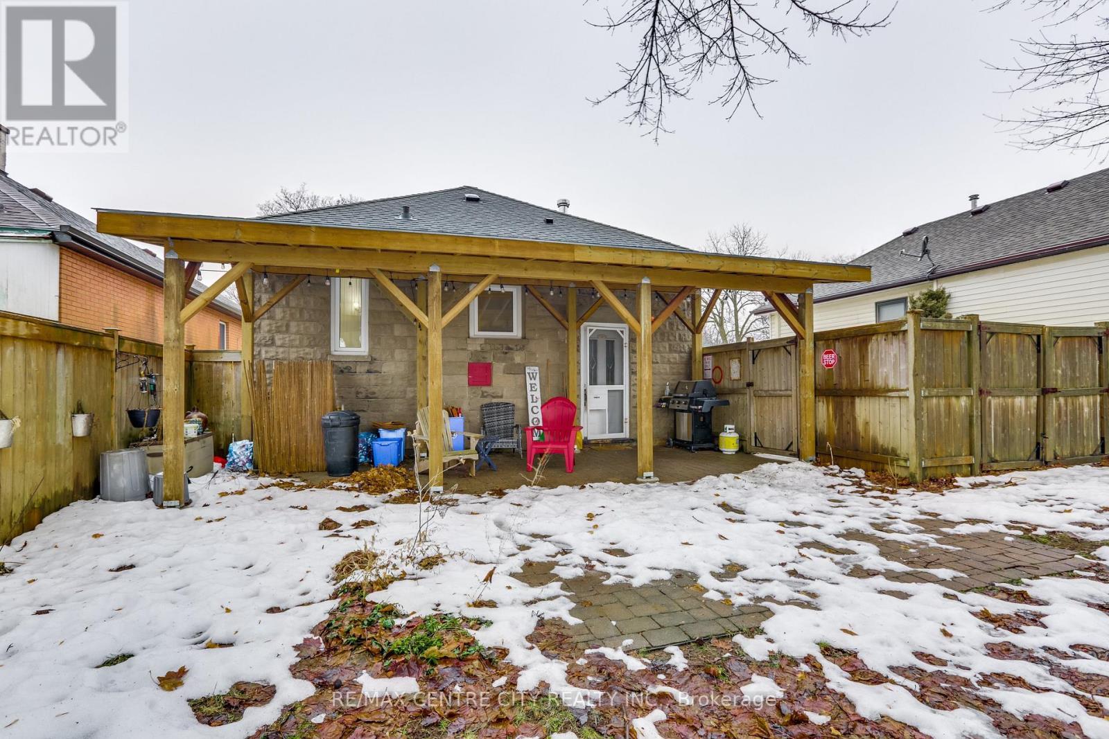 430 Kathleen Avenue, London East (East H), ON - Outdoor