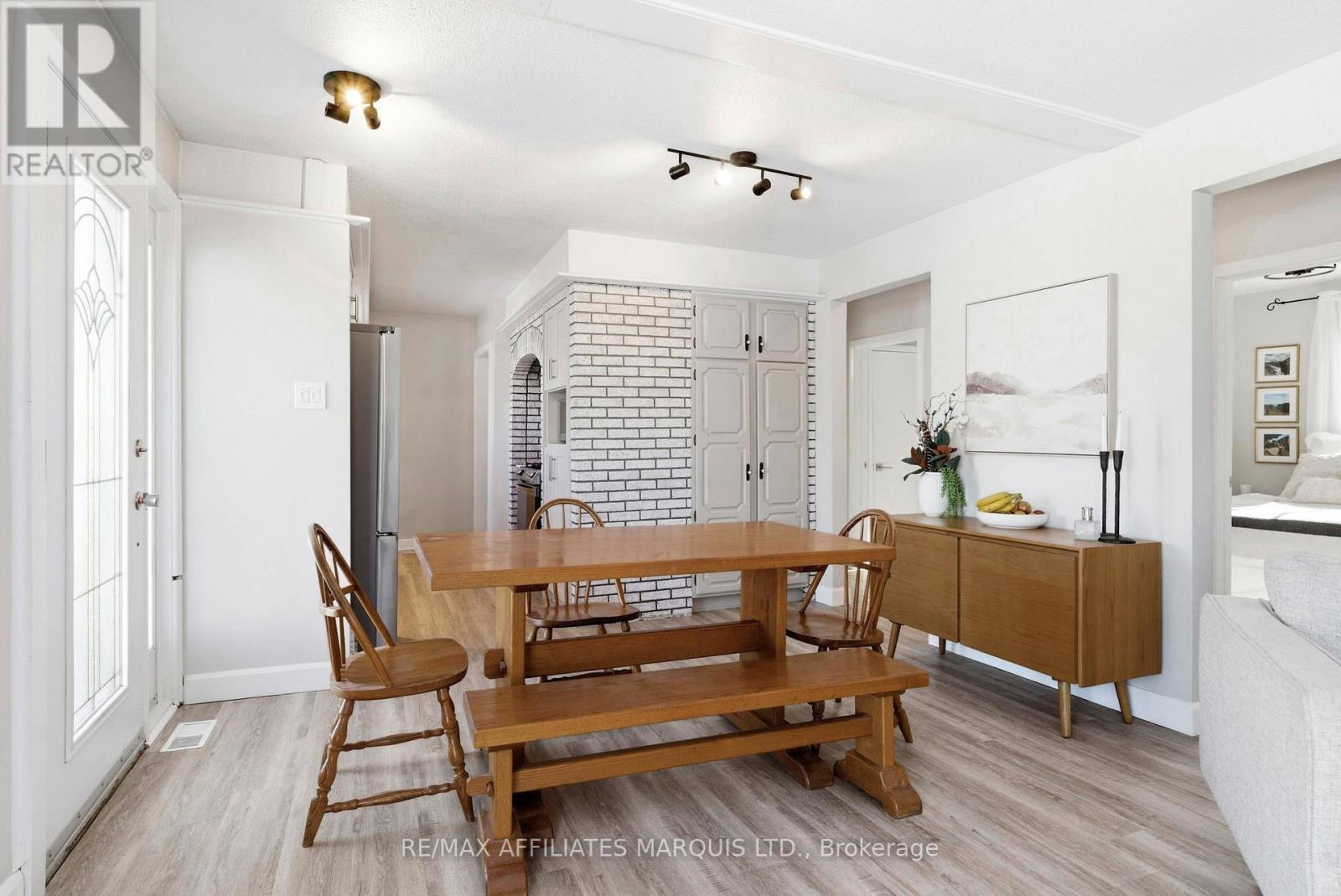 1057 Roy Avenue, Cornwall, ON - Indoor Photo Showing Dining Room