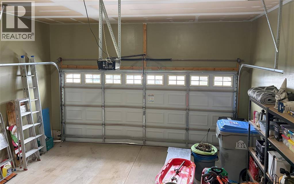 13 Oakwood Links Lane, Grand Bend, ON - Indoor Photo Showing Garage