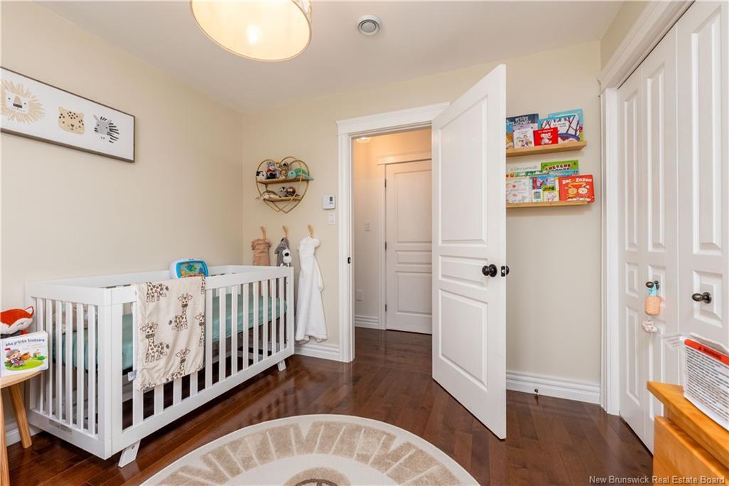 73 Lakeburn Ave, Dieppe, NB