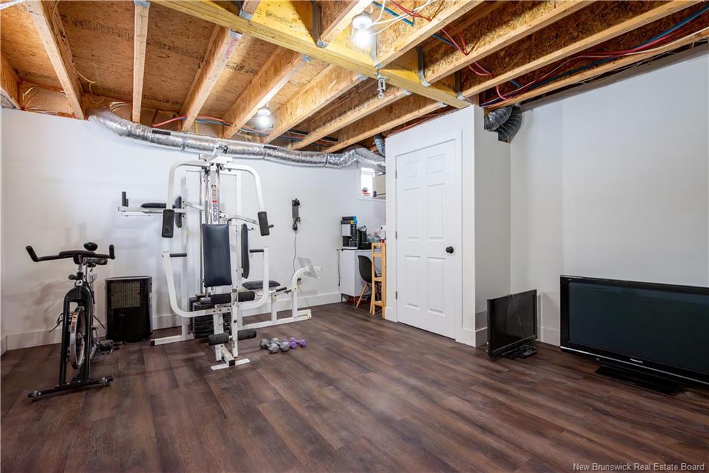 73 Lakeburn Ave, Dieppe, NB