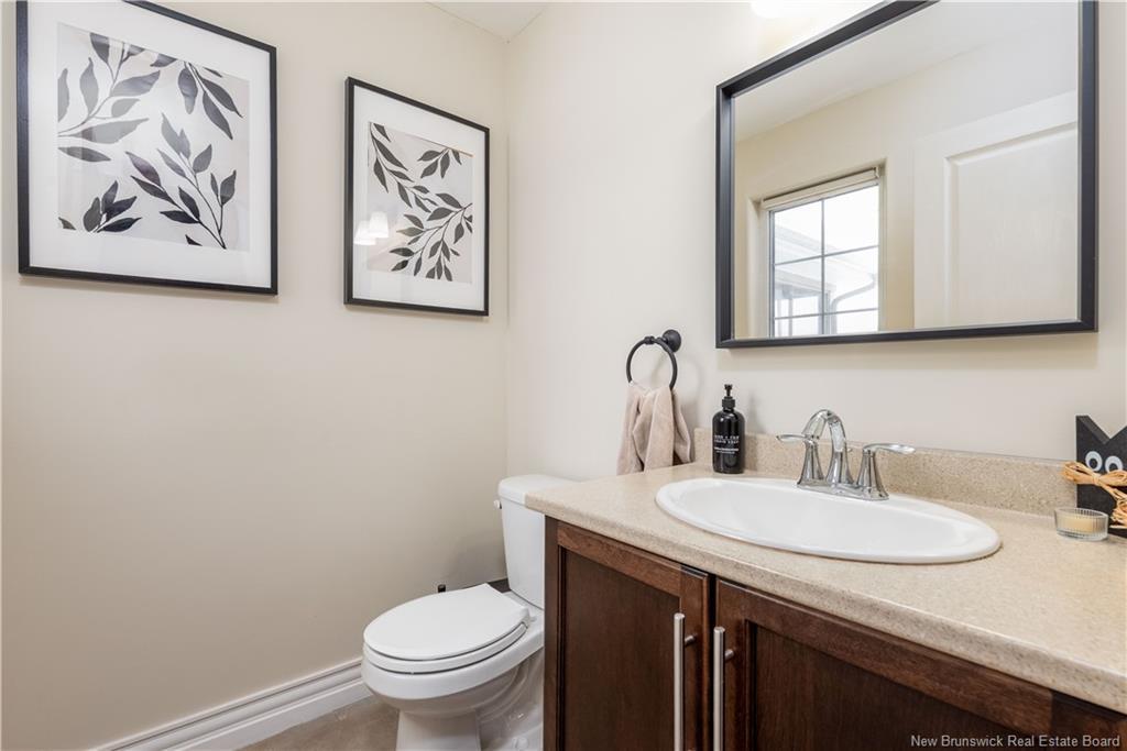 73 Lakeburn Ave, Dieppe, NB