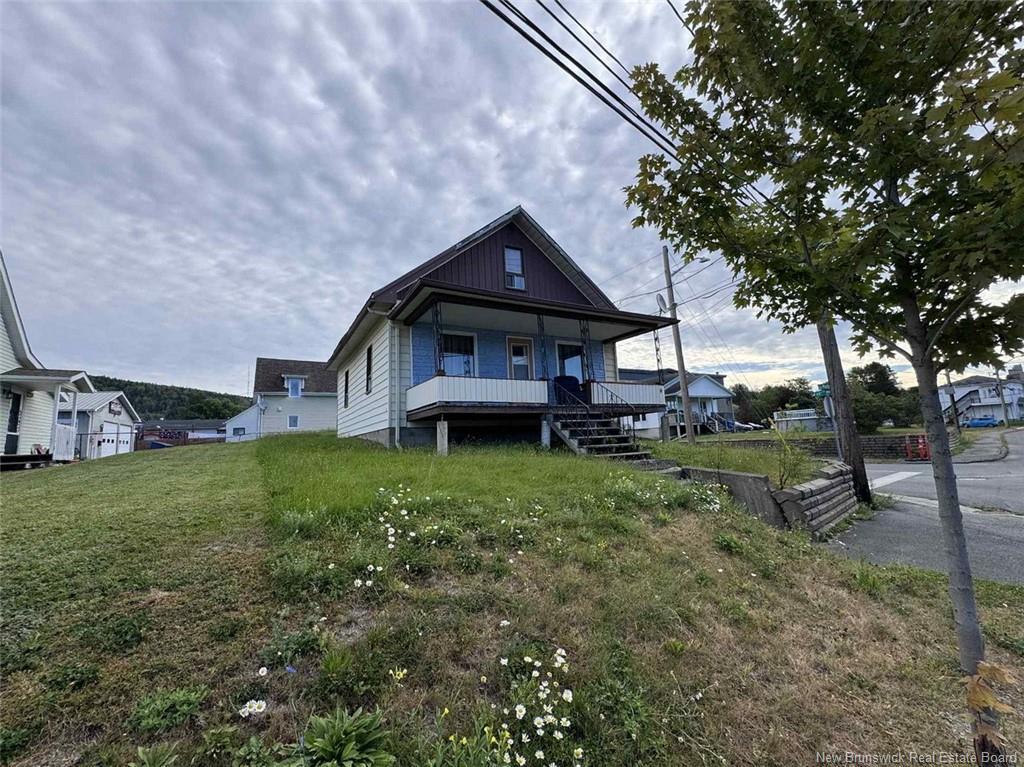 9 Martin St, Edmundston, NB