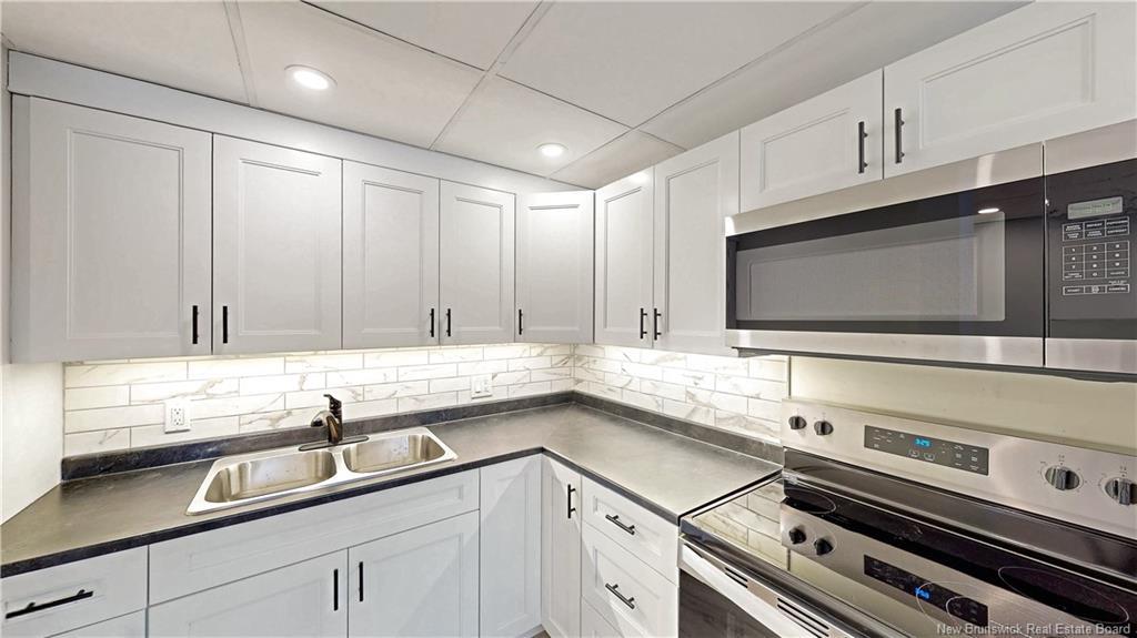 160 Midwood Ave, Saint John, NB