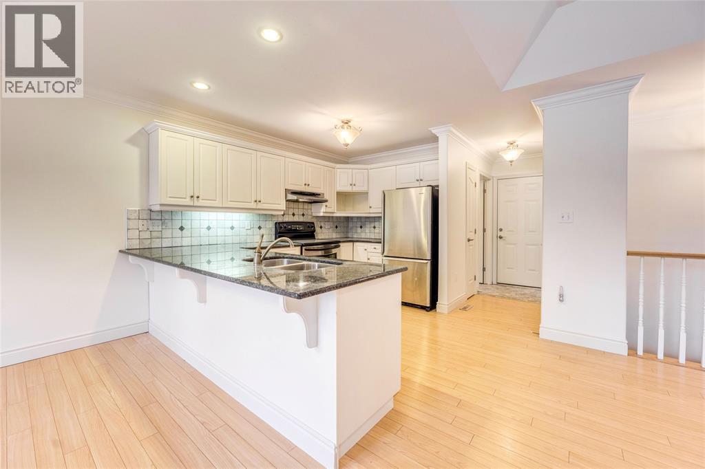 572 Valentina Street, Petrolia, ON - Indoor Photo Showing Kitchen With Double Sink