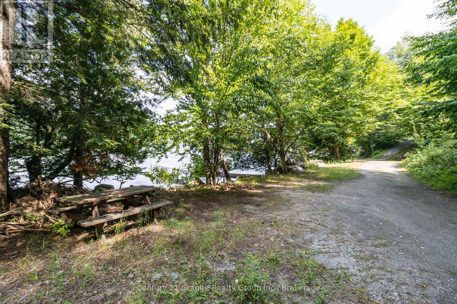 1059 Dunn Road, Dysart Et Al (Harburn), ON