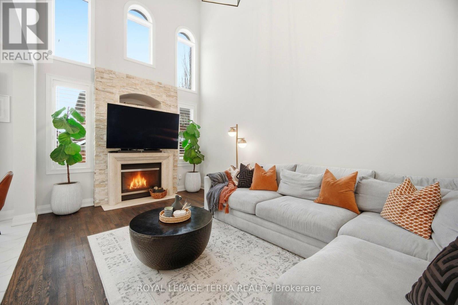 19 Scarlett Trail, Vaughan, ON - Indoor Photo Showing Living Room With Fireplace