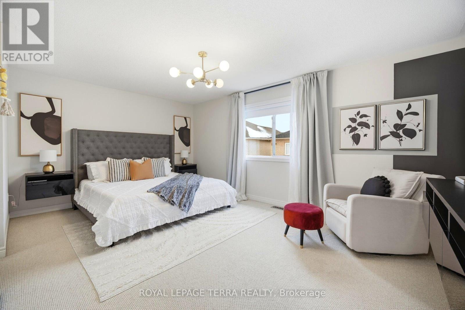 19 Scarlett Trail, Vaughan, ON - Indoor Photo Showing Bedroom