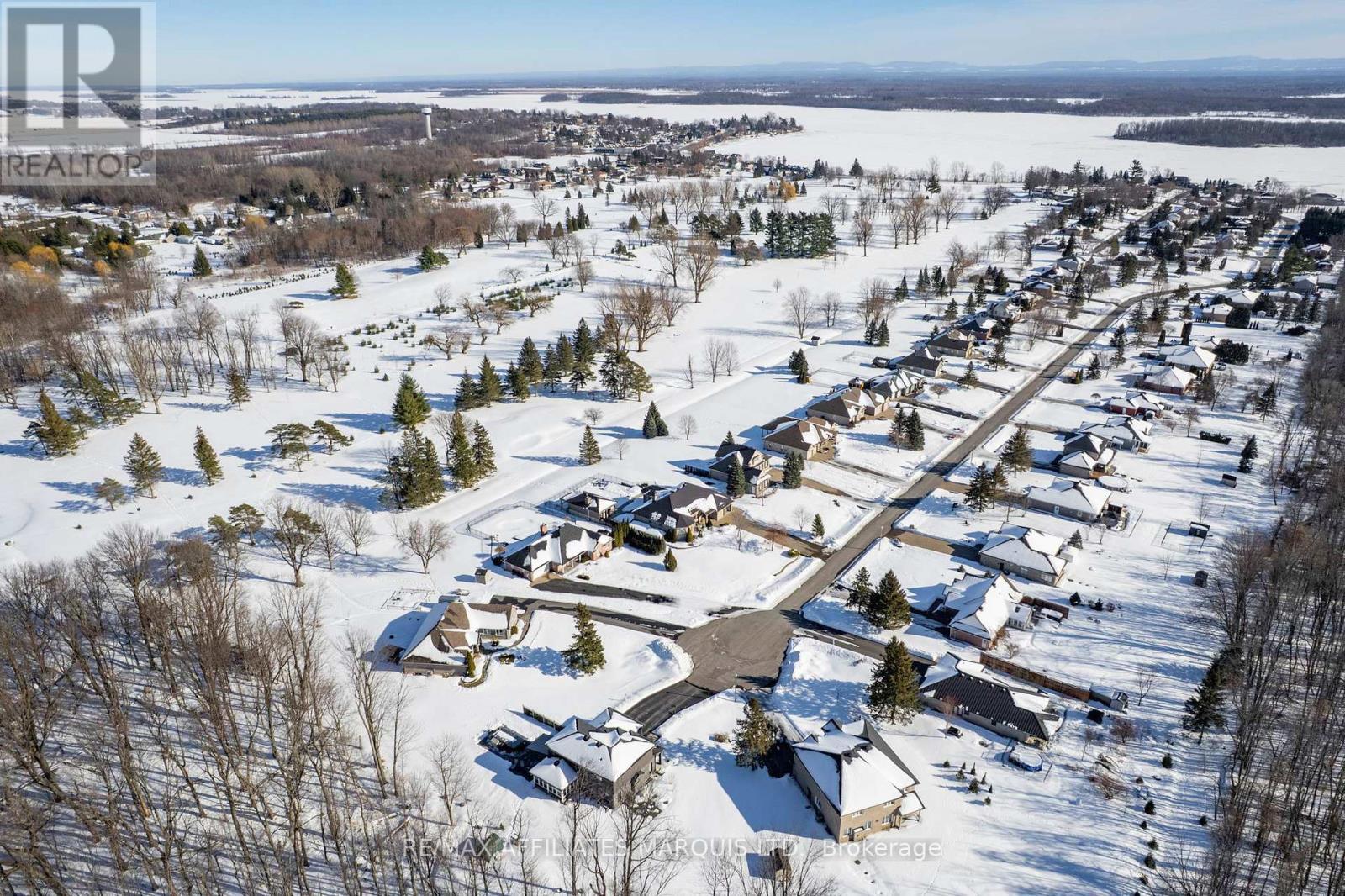 6625 Sutherland Avenue, South Glengarry, ON - Outdoor With View