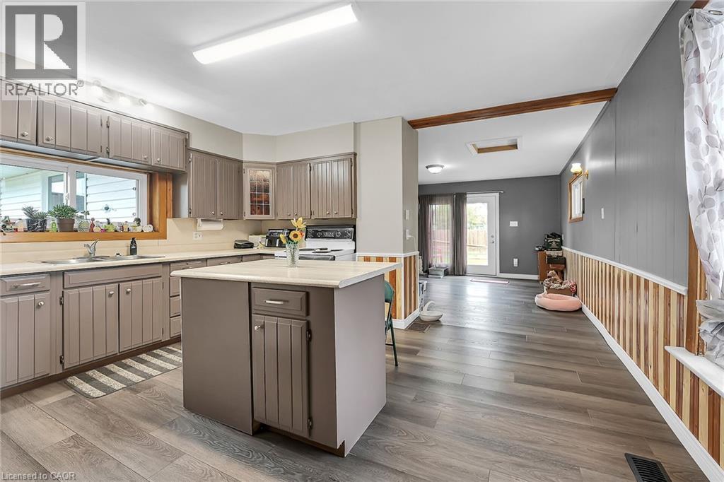 7 Greenock Street E, Port Dover, ON - Indoor Photo Showing Kitchen With Double Sink