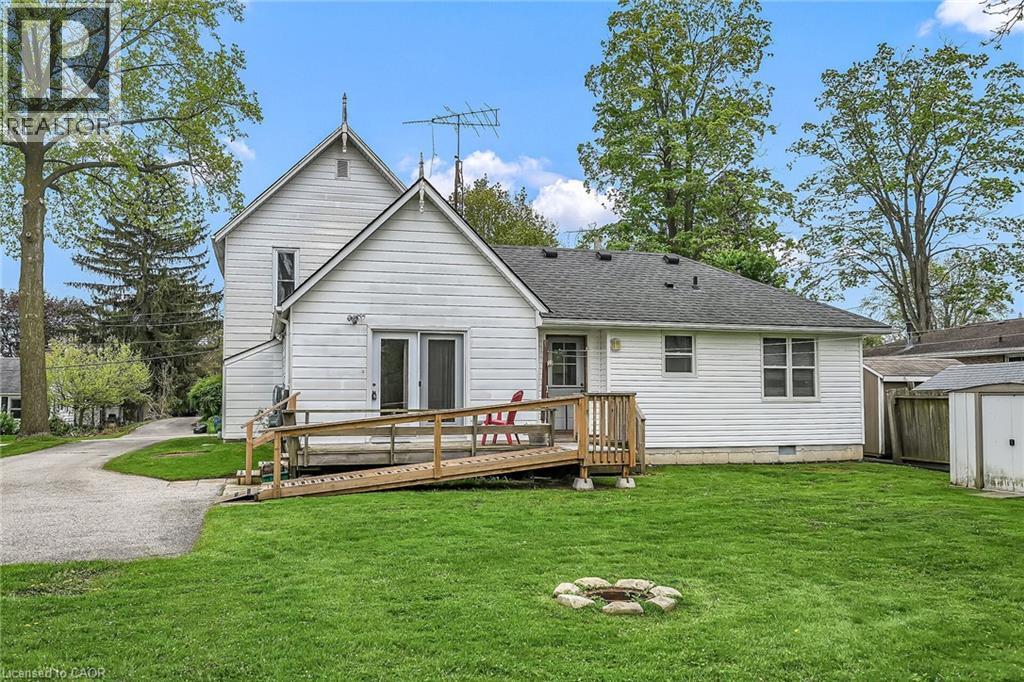 7 Greenock Street E, Port Dover, ON - Outdoor With Deck Patio Veranda