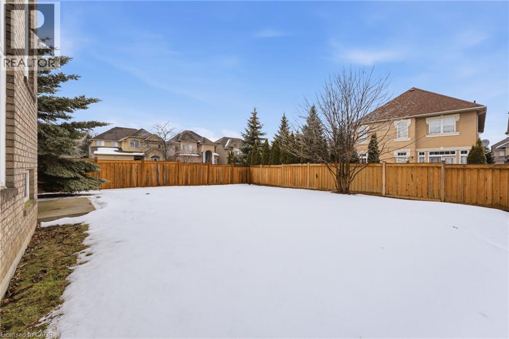 3 Holkham Avenue, Hamilton, ON - Outdoor