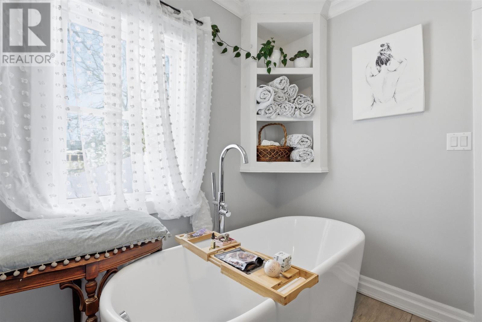 40 Michigan Ave, Blind River, ON - Indoor Photo Showing Bathroom