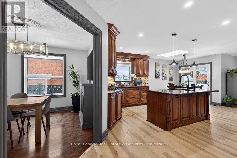 84 Loon Avenue, Barrie, ON - Indoor