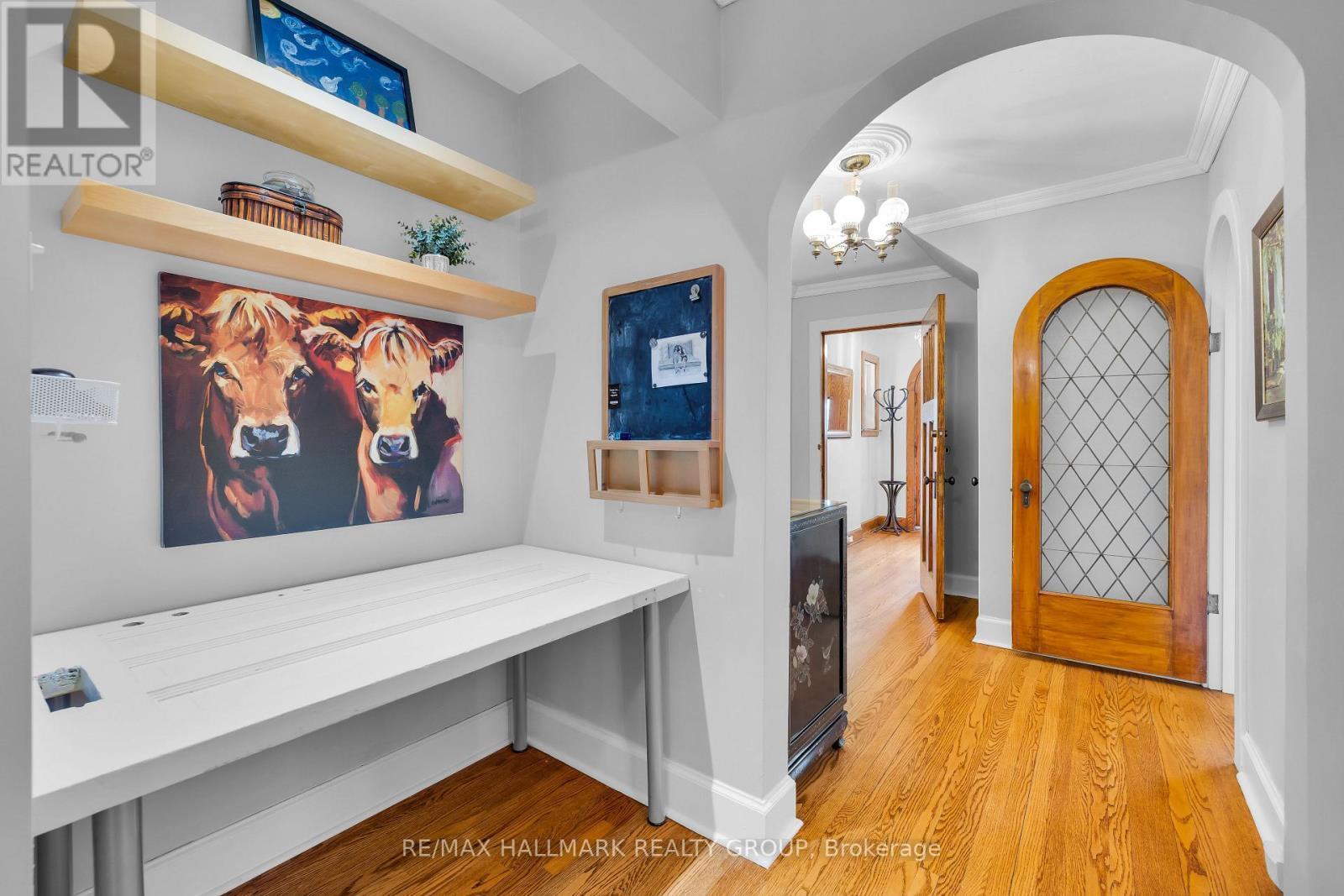 1 Iona Street, Ottawa, ON - Indoor Photo Showing Other Room