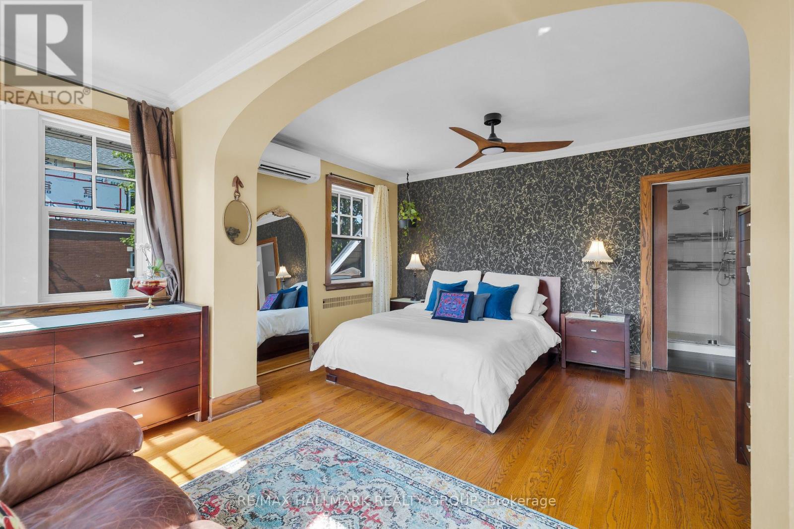 1 Iona Street, Ottawa, ON - Indoor Photo Showing Bedroom