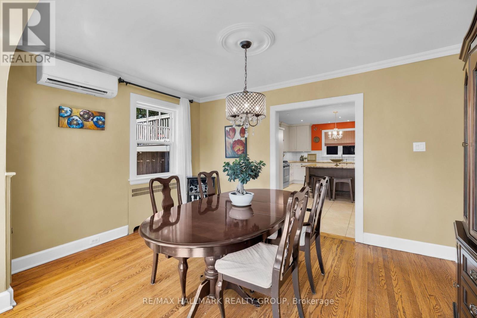 1 Iona Street, Ottawa, ON - Indoor Photo Showing Dining Room