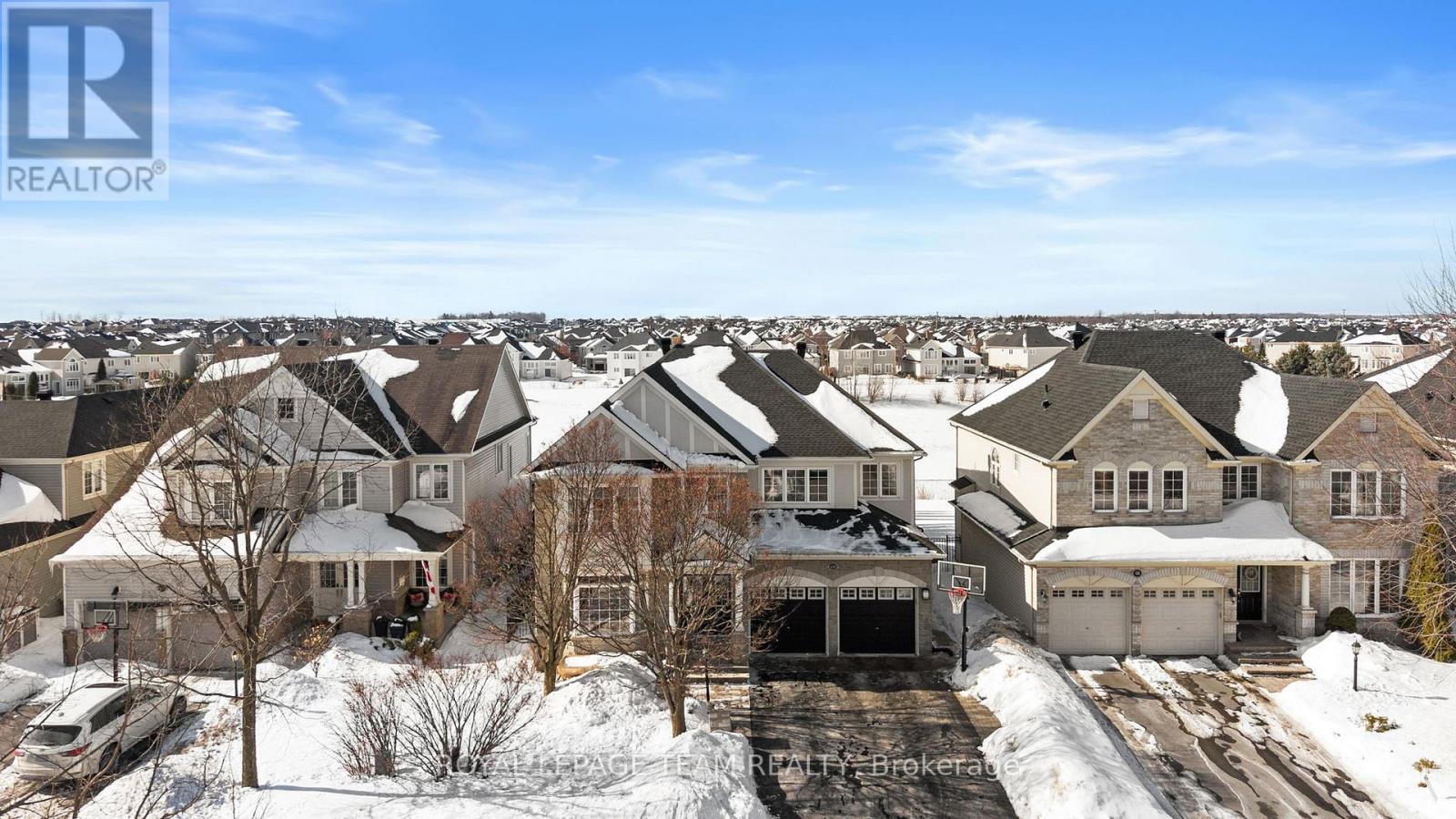 430 Kilmarnock Way, Ottawa, ON - Outdoor With Facade