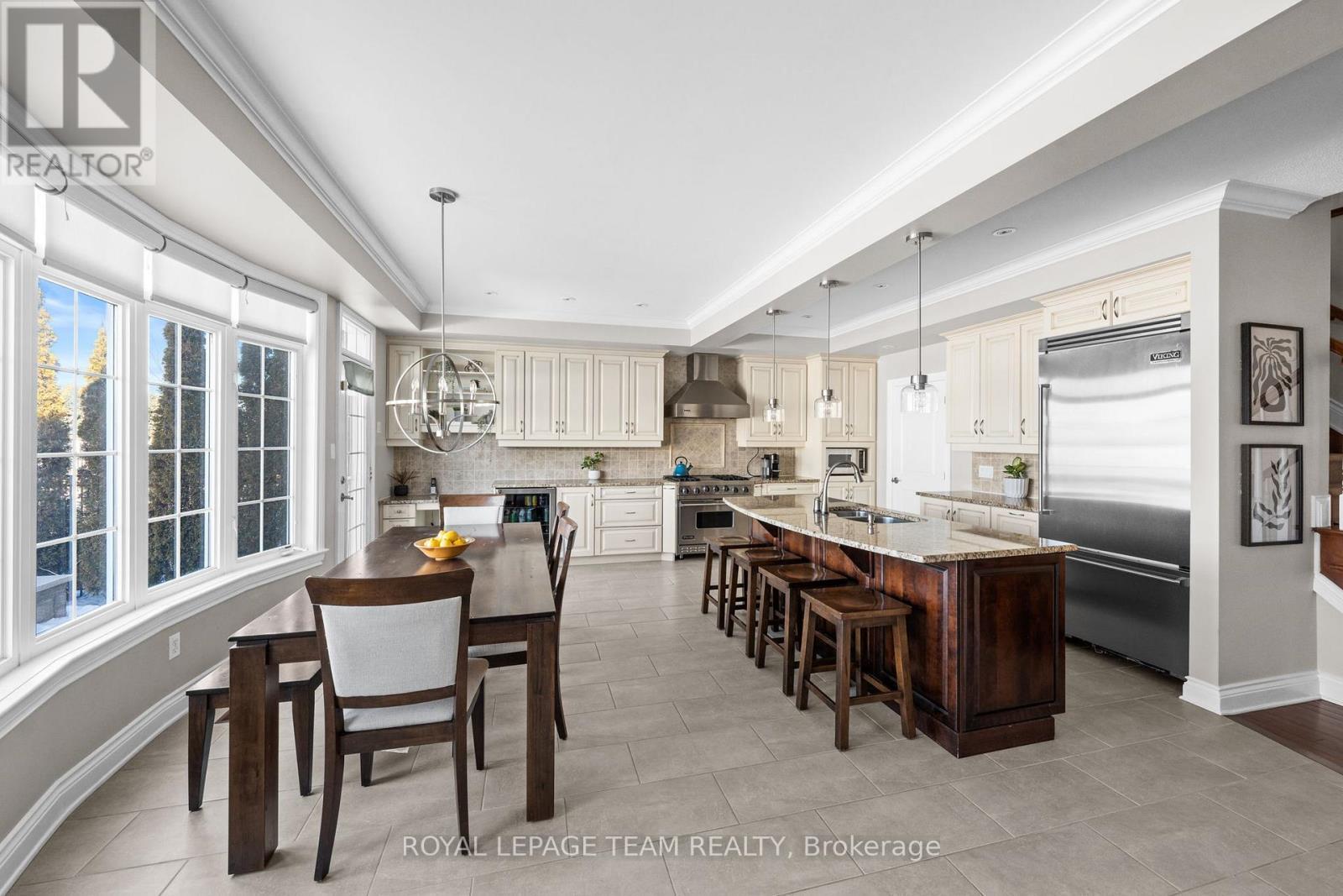 430 Kilmarnock Way, Ottawa, ON - Indoor