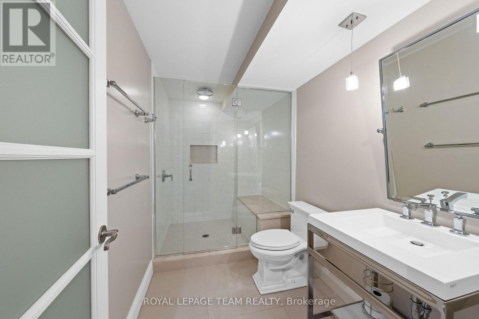 430 Kilmarnock Way, Ottawa, ON - Indoor Photo Showing Bathroom