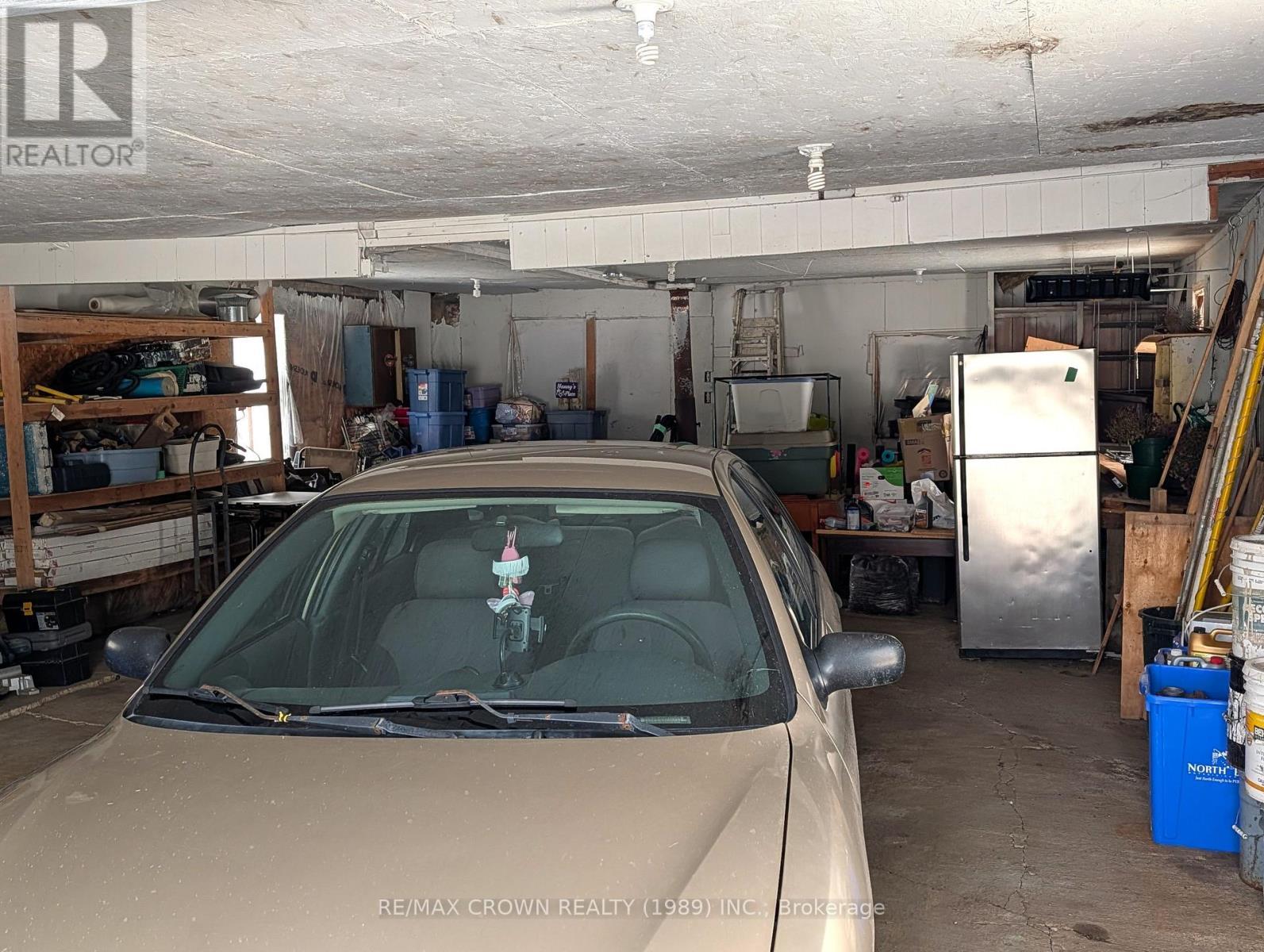 129 Bertha Road, East Ferris, ON - Indoor Photo Showing Garage