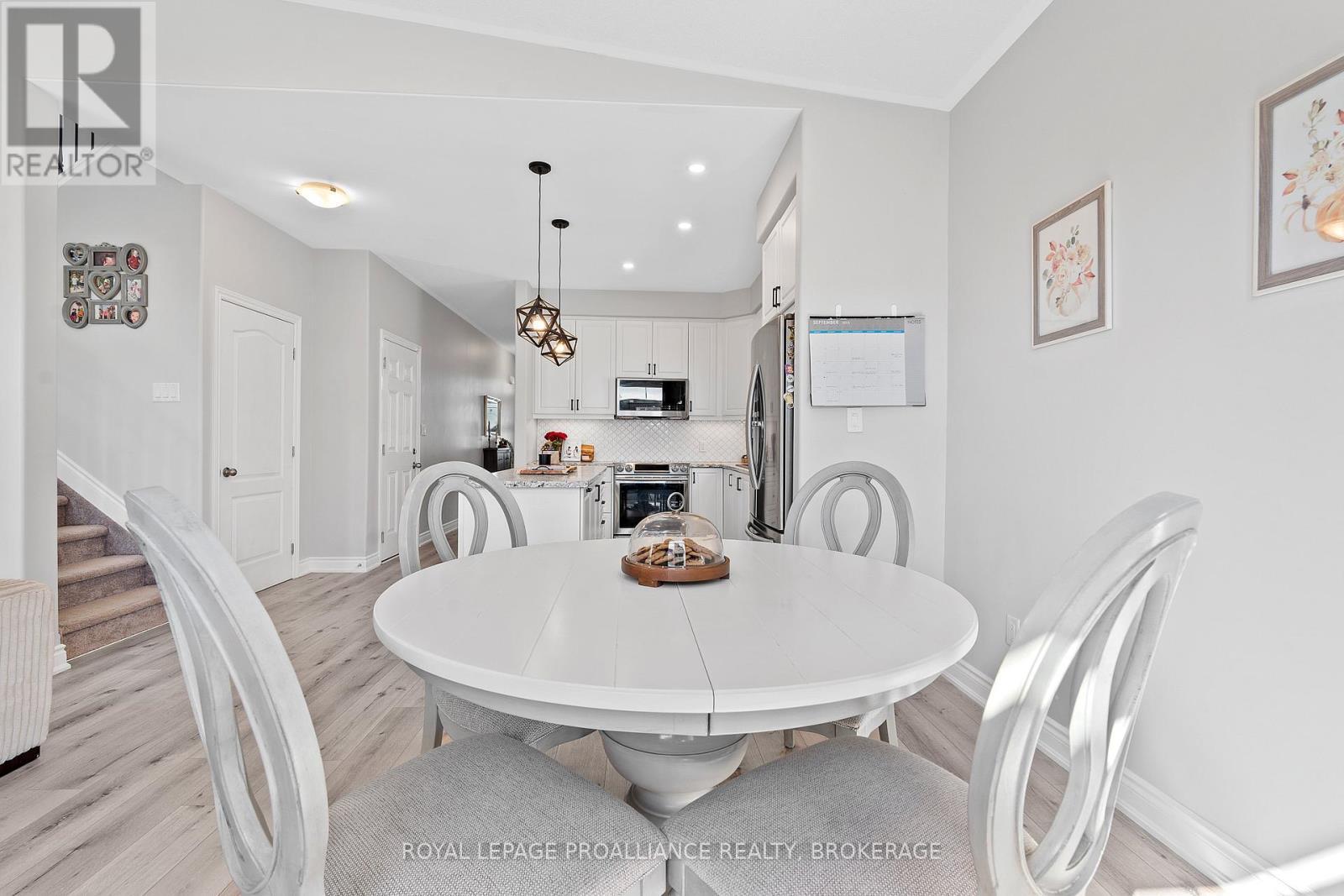1556 Albany Drive, Kingston (City Northwest), ON - Indoor Photo Showing Dining Room