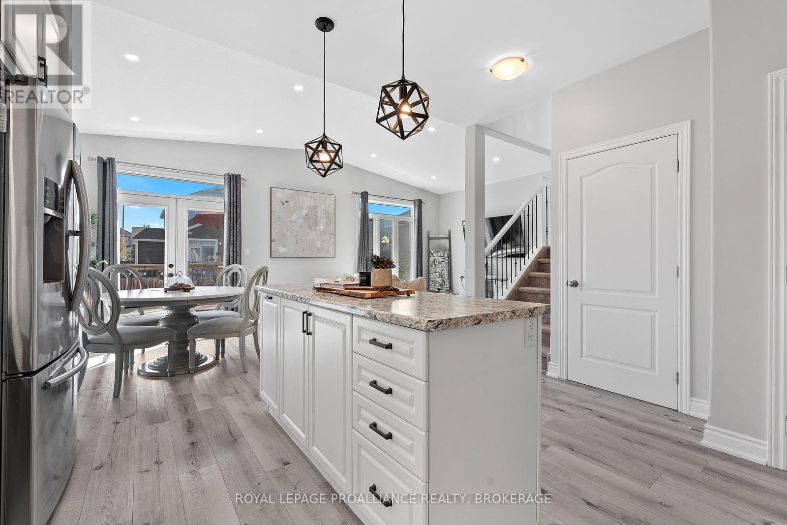 1556 Albany Drive, Kingston (City Northwest), ON - Indoor