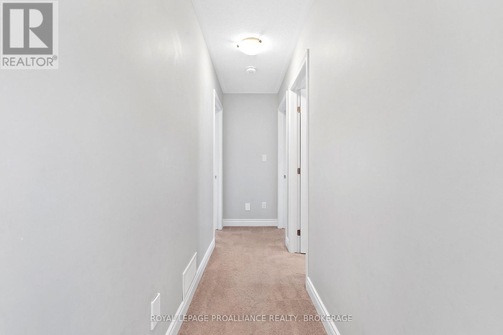 1556 Albany Drive, Kingston (City Northwest), ON - Indoor Photo Showing Other Room